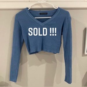Brandy Melville blue cropped sweater